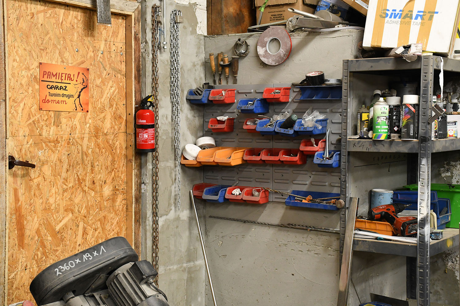 Secret Stash - Car Fire Extinguisher 1kg